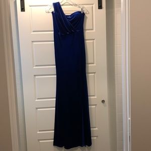 Blue Formal velvet one shoulder slit dress